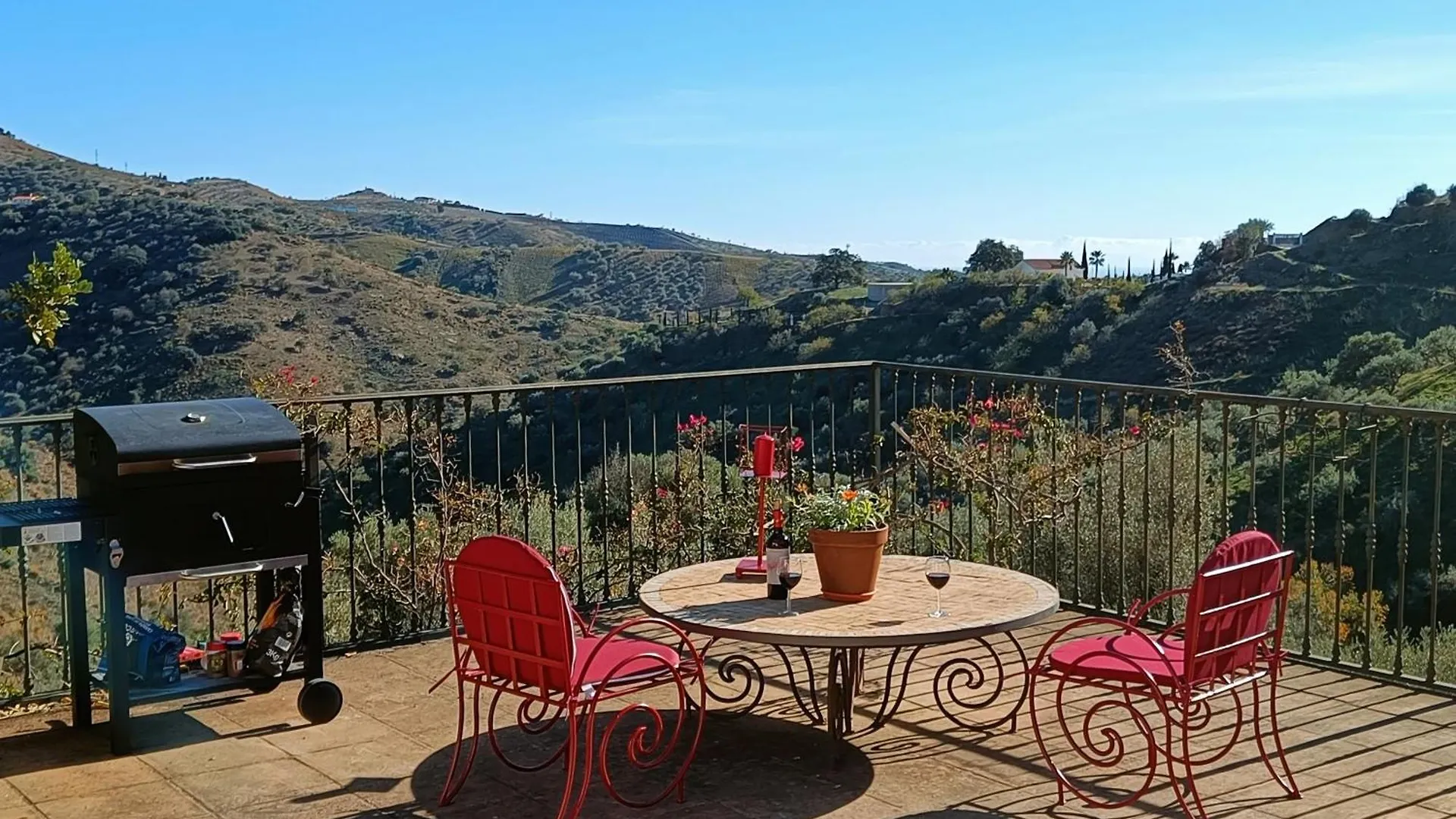 Feriehus Casa Medina - Private Villa With Terrace And Sea View, 25 Minutes From Malaga Moclinejo Spanien